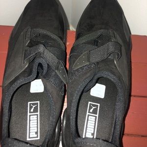 puma mostro hypernature sneaker